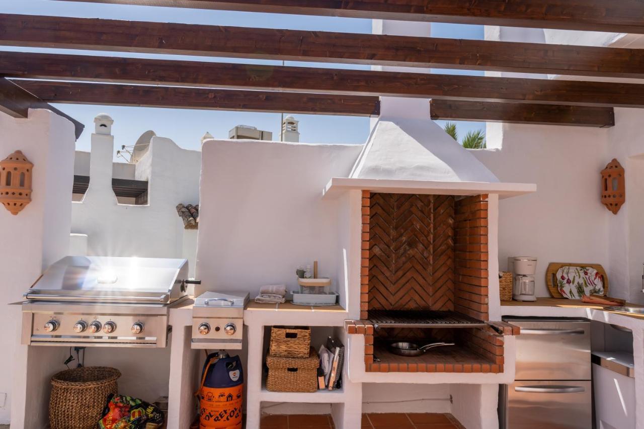 Apartamento Luxurious penthouse in Ventura del Mar, Puerto Banus. Marbella Exterior foto