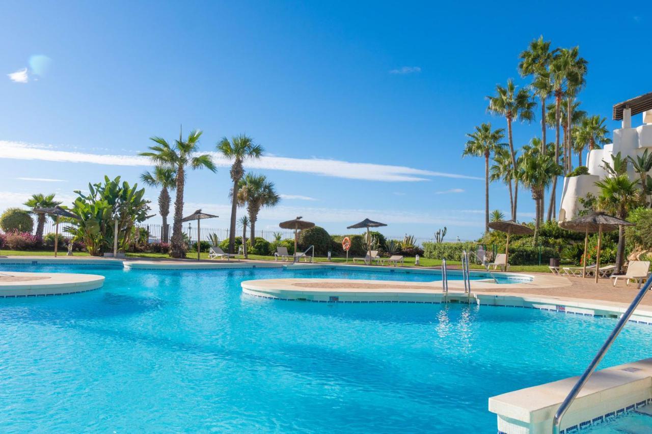 Apartamento Luxurious penthouse in Ventura del Mar, Puerto Banus. Marbella Exterior foto